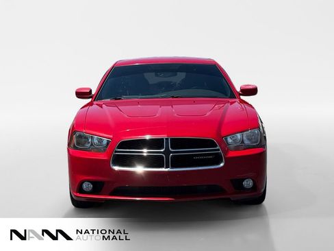 Used 2013 Dodge Charger SE w/ Sport Appearance Group RWD image 8