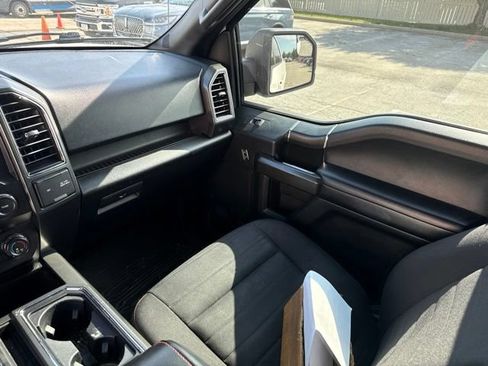 Used 2020 Ford F150 XLT w/ Equipment Group 302A Luxury AWD/4WD image 19