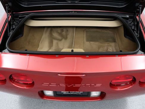 Used 2002 Chevrolet Corvette Convertible w/ Preferred Equipment Group2 image 26