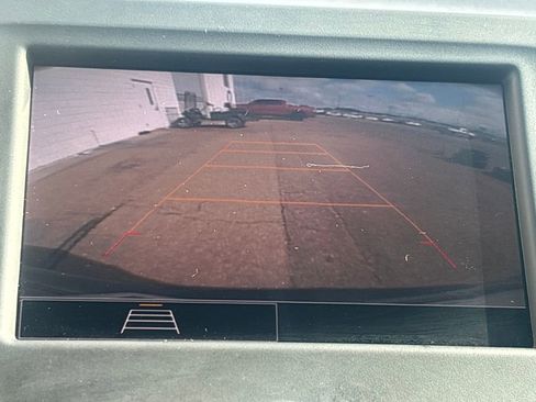 Used 2022 Chevrolet Equinox LT image 11