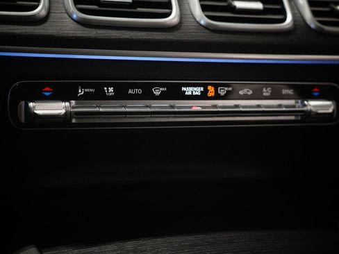 Certified 2026 Mercedes-Benz GLS 450 4MATIC image 26