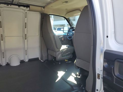 New 2025 Chevrolet Express 2500 w/ Driver Convenience Package image 12