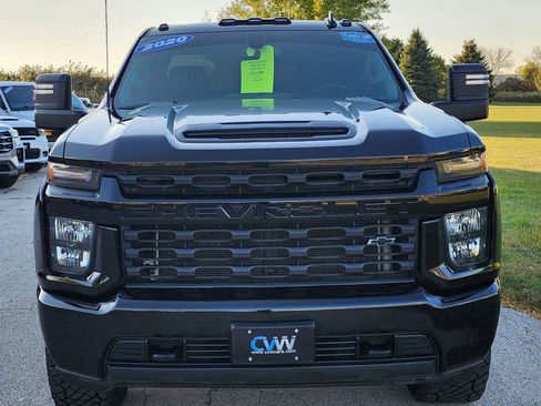 Used 2020 Chevrolet Silverado 2500 Custom w/ Custom Value Package image 16