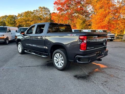 Used 2022 Chevrolet Silverado 1500 Custom image 10