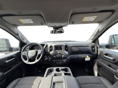 New 2026 Chevrolet Silverado 2500 Custom w/ Custom Convenience Package image 13