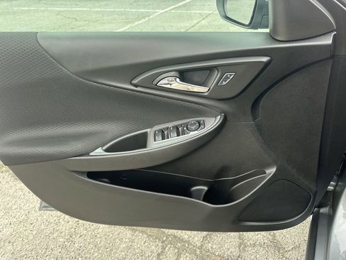 Used 2024 Chevrolet Malibu LT image 24