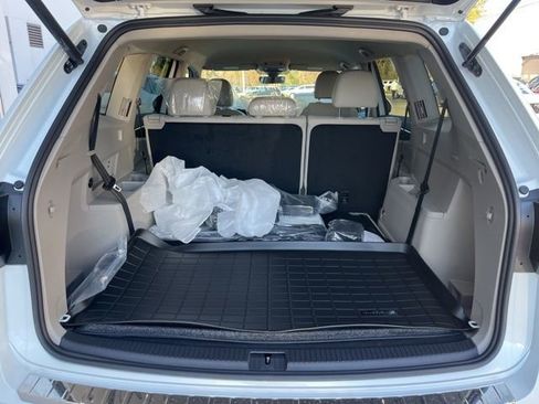 New 2026 Volkswagen Atlas SE image 27