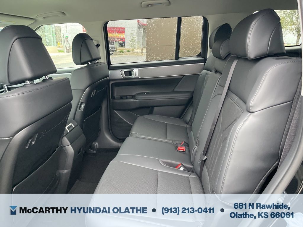 Used 2026 Hyundai Santa Fe SEL AWD/4WD image 5