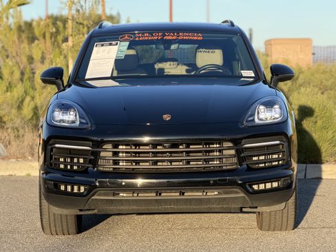 Used 2023 Porsche Cayenne image 5