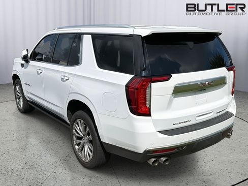 Used 2021 GMC Yukon Denali w/ Denali Premium Package RWD image 10