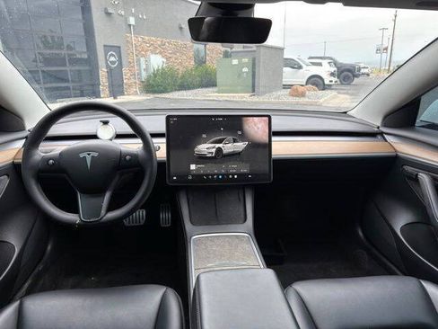 Used 2022 Tesla Model 3 Performance AWD/4WD image 11