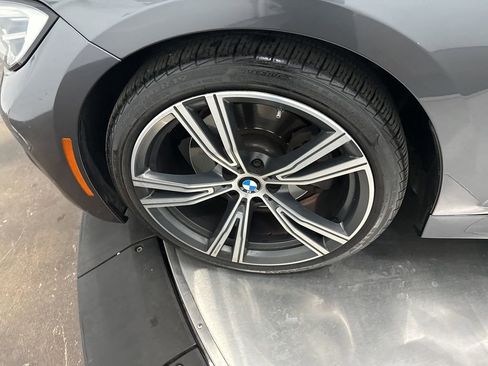 Used 2021 BMW 330i Sedan w/ M Sport Package image 33