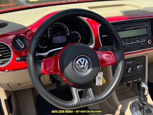 Used 2013 Volkswagen Beetle 2.5 FWD image 15