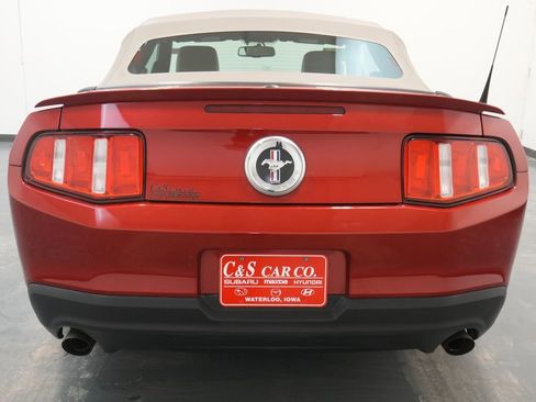 Used 2012 Ford Mustang Premium image 7