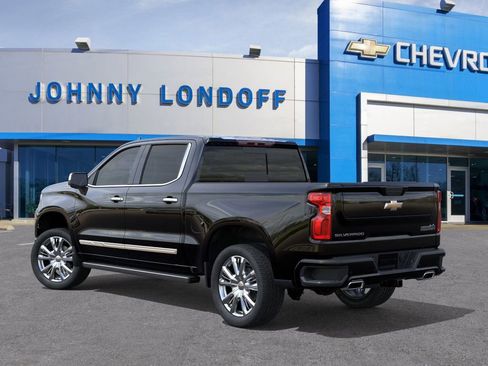 New 2026 Chevrolet Silverado 1500 High Country image 3