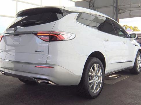 Used 2023 Buick Enclave Premium w/ Experience Buick Package image 4