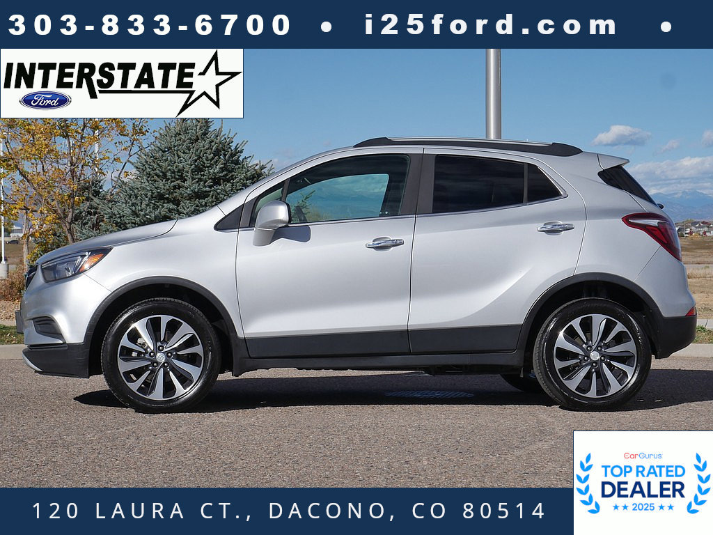 Used 2021 Buick Encore Preferred AWD/4WD image 2