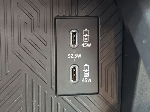 Used 2025 Toyota Tacoma TRD Pro image 11