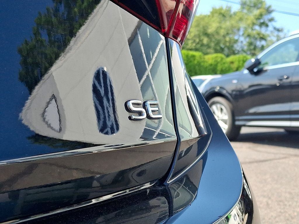 Certified 2023 Volkswagen Jetta SE FWD image 30