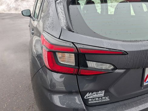 Used 2025 Subaru Impreza 2.0i image 17