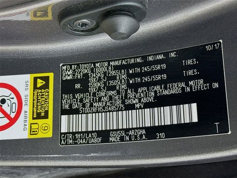 Used 2018 Toyota Highlander Limited w/ Carpet Mat Package (TMS) AWD/4WD image 24