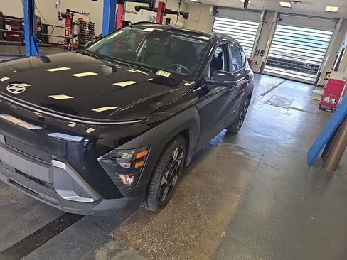 Used 2024 Hyundai Kona SEL image 4