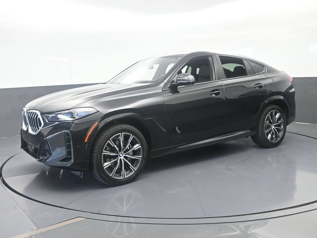 Used 2025 BMW X6 xDrive40i AWD/4WD image 2