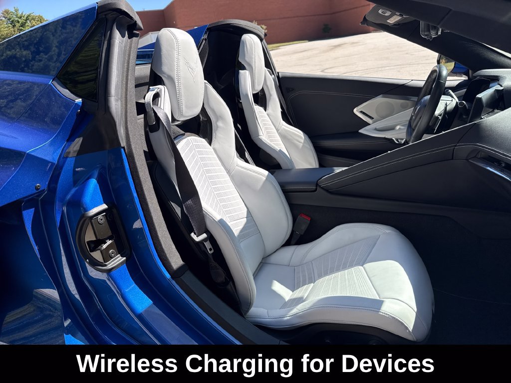 Used 2020 Chevrolet Corvette Stingray Preferred Conv w/ 2LT Preferred Equipment Group RWD image 29