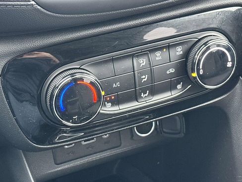 Certified 2023 Buick Encore GX Preferred w/ Cold Weather Comfort Package image 27