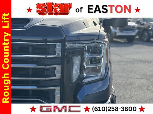 Used 2020 GMC Sierra 2500 AT4 w/ AT4 Premium Package image 32
