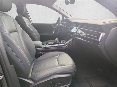 Used 2025 Audi Q7 3.0T Premium Plus w/ Premium Plus Package image 26