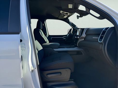 New 2026 RAM 1500 Big Horn AWD/4WD image 33