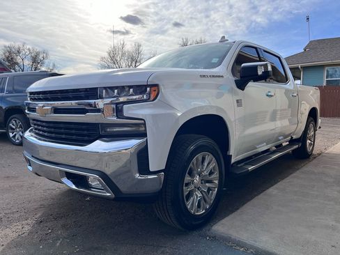 Used 2020 Chevrolet Silverado 1500 LTZ image 2