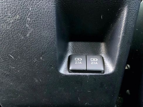 Used 2021 Toyota 4Runner Limited image 34