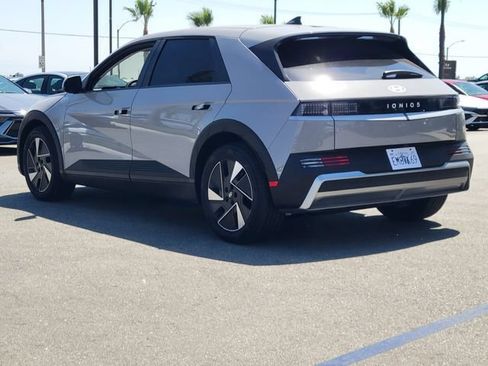 New 2026 Hyundai Ioniq 5 SE RWD image 3