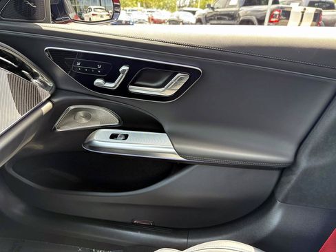 Certified 2025 Mercedes-Benz E 53 AMG e 4MATIC Sedan image 23