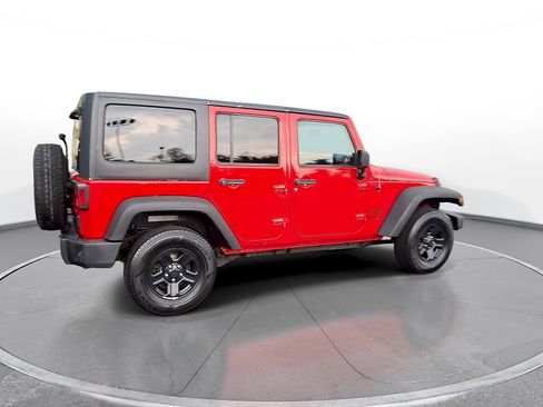 Used 2018 Jeep Wrangler Unlimited Sport w/ Connectivity Group AWD/4WD image 8
