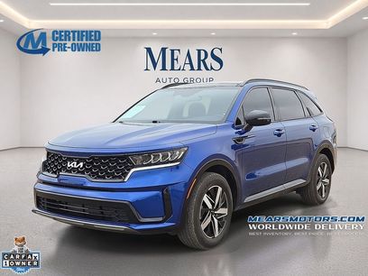 Used 2022 Kia Sorento S w/ Panoramic Sunroof Package
