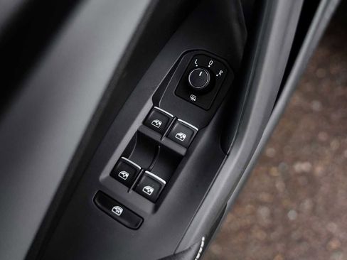 New 2026 Volkswagen Jetta SE image 20