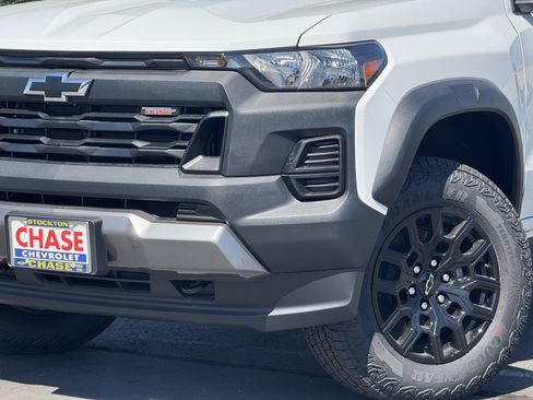 New 2026 Chevrolet Colorado Trail Boss image 3