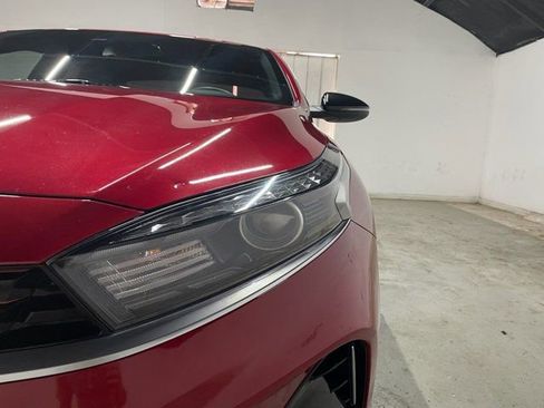 Used 2024 Kia Forte GT-Line w/ GT-Line Premium Package image 9