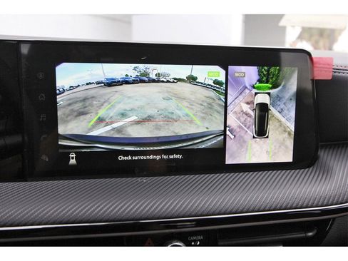 New 2025 Nissan Kicks SR image 18