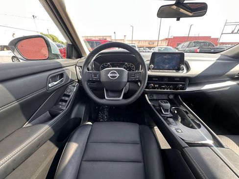 Certified 2025 Nissan Rogue SV w/ SV Premium Package FWD image 20