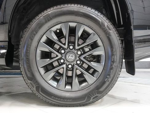 Used 2023 Lexus GX 460 Premium w/ Premium Plus Package AWD/4WD image 38