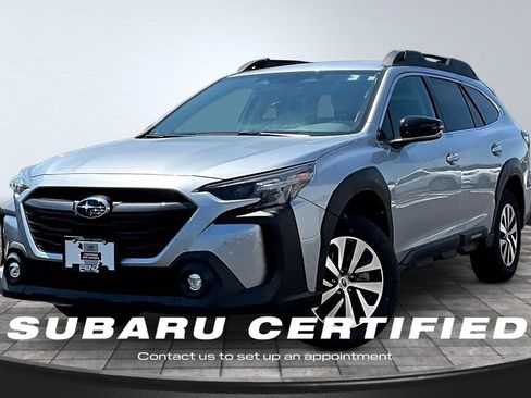 Used 2024 Subaru Outback Premium AWD/4WD image 1