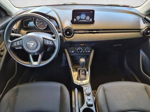 Used 2020 Toyota Yaris LE FWD image 16