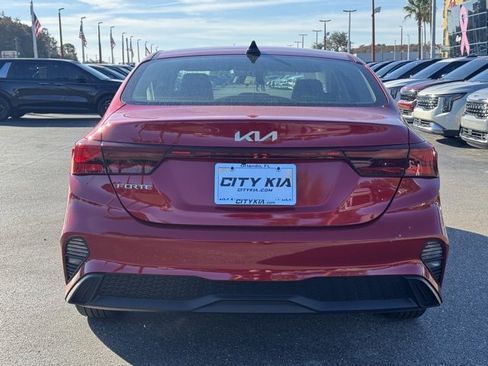 Certified 2024 Kia Forte LXS w/ LXS Technology Package image 6