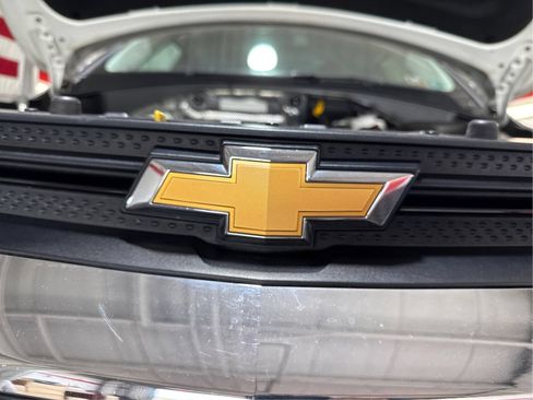 Used 2023 Chevrolet TrailBlazer LS AWD/4WD image 24