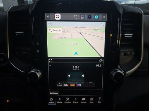 Used 2025 RAM 2500 Big Horn image 18