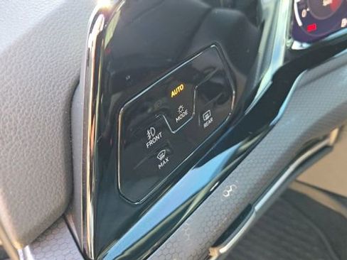 Used 2024 Volkswagen GTI SE image 9